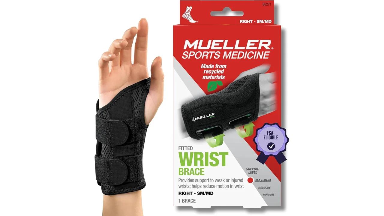 Mueller Fitted Wrist Brace